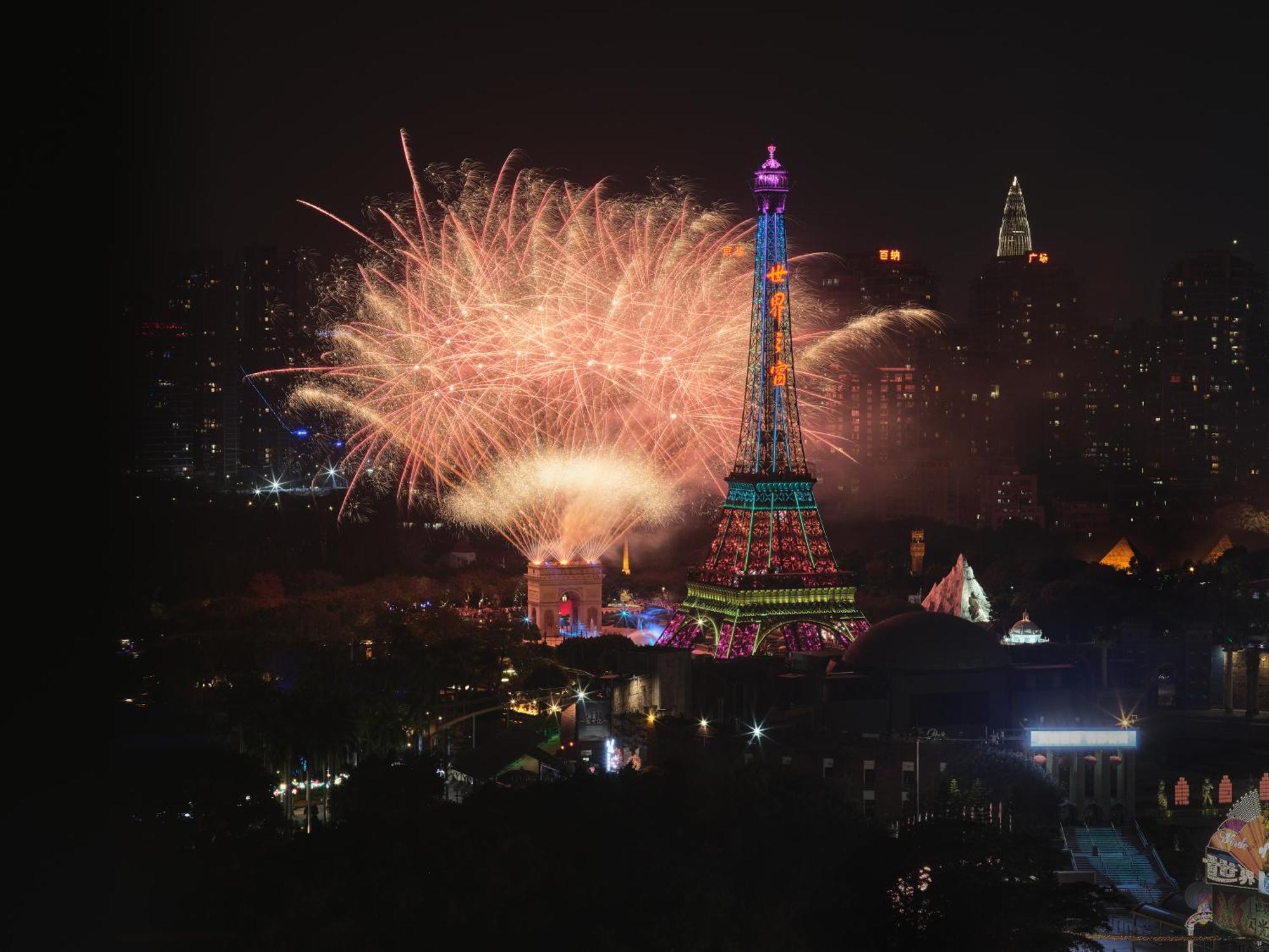 Hotel Indigo Shenzhen Overseas Chinese Town By Ihg エクステリア 写真