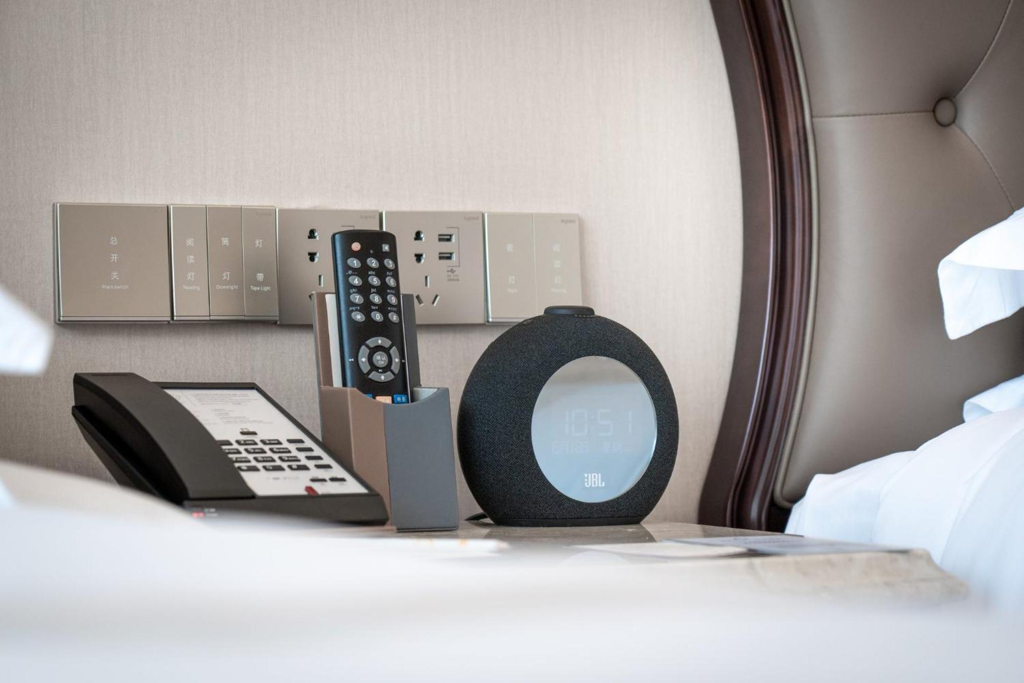 Hotel Indigo Shenzhen Overseas Chinese Town By Ihg エクステリア 写真